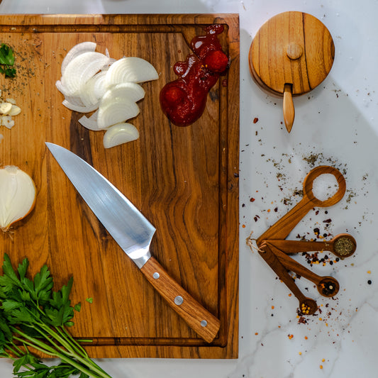 Sustainable teak root measuring spoons, are meticulously sized a provide a natural, rustic style to your baking and cooking.
1 Tbsp (15 ml)
1 tsp (5ml)
1/2 tsp (2.5ml)
1/4 tsp (1.25ml)