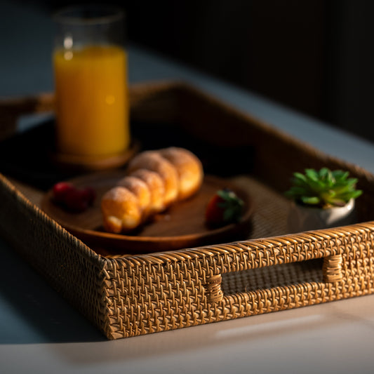 Rectangle-shaped rattan tray with sturdy handles and a lightweight build. Great for serving as it’s easy to carry and versatile. 50cm x 30cm x 7cm
