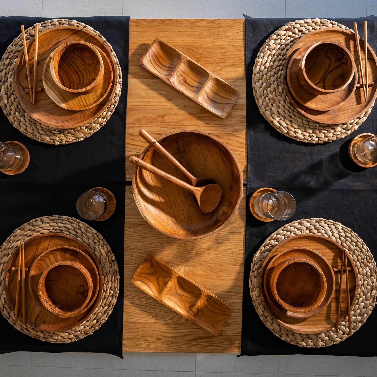 This teak tapas plate is Perfect for serving dips, snacks, sauces, or sides.
30cm x 10cm x 2cm