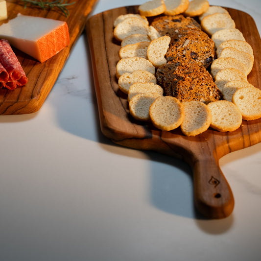 This versatile cheese serving board is perfect for displaying an assortment of cheeses, meats, breads, dips and more.
40cm x 22cm x 1.5cm