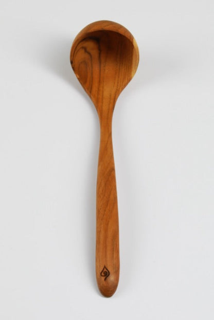 Whether you’re dishing out hearty stews or delicate broths, this ladle is built to handle it all with style and substance. 31cm x 4cm x 10cm